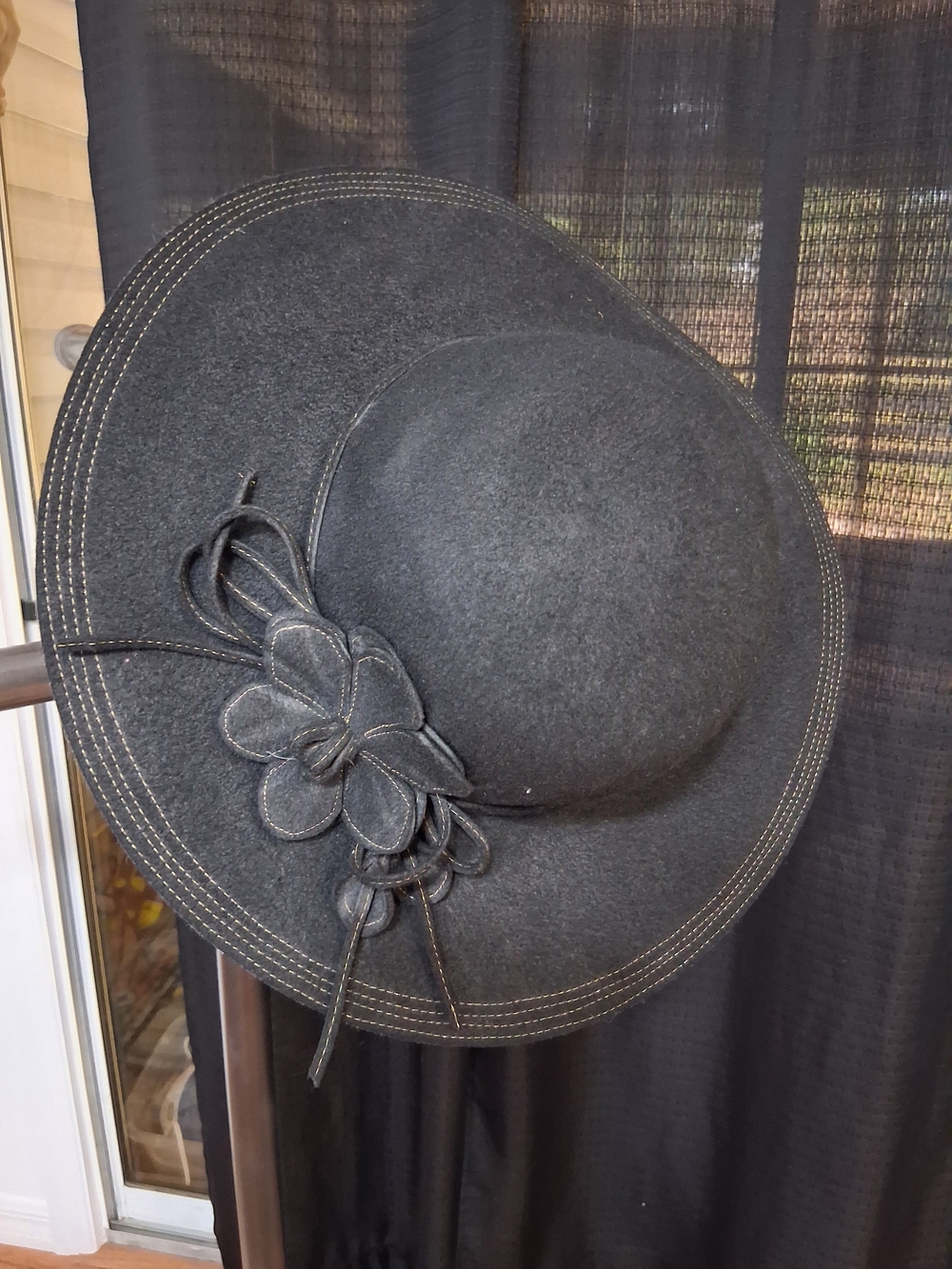 Liz Claiborne Black 100% Wool Wide-Brim Hat with Floral Trim
